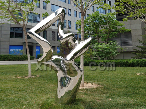 不锈钢雕塑25